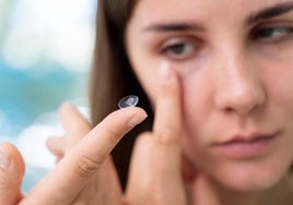 Sanidad prohíbe la venta de estos lotes de lentillas por provocar irritación, enrojecimiento o visión borrosa temporales