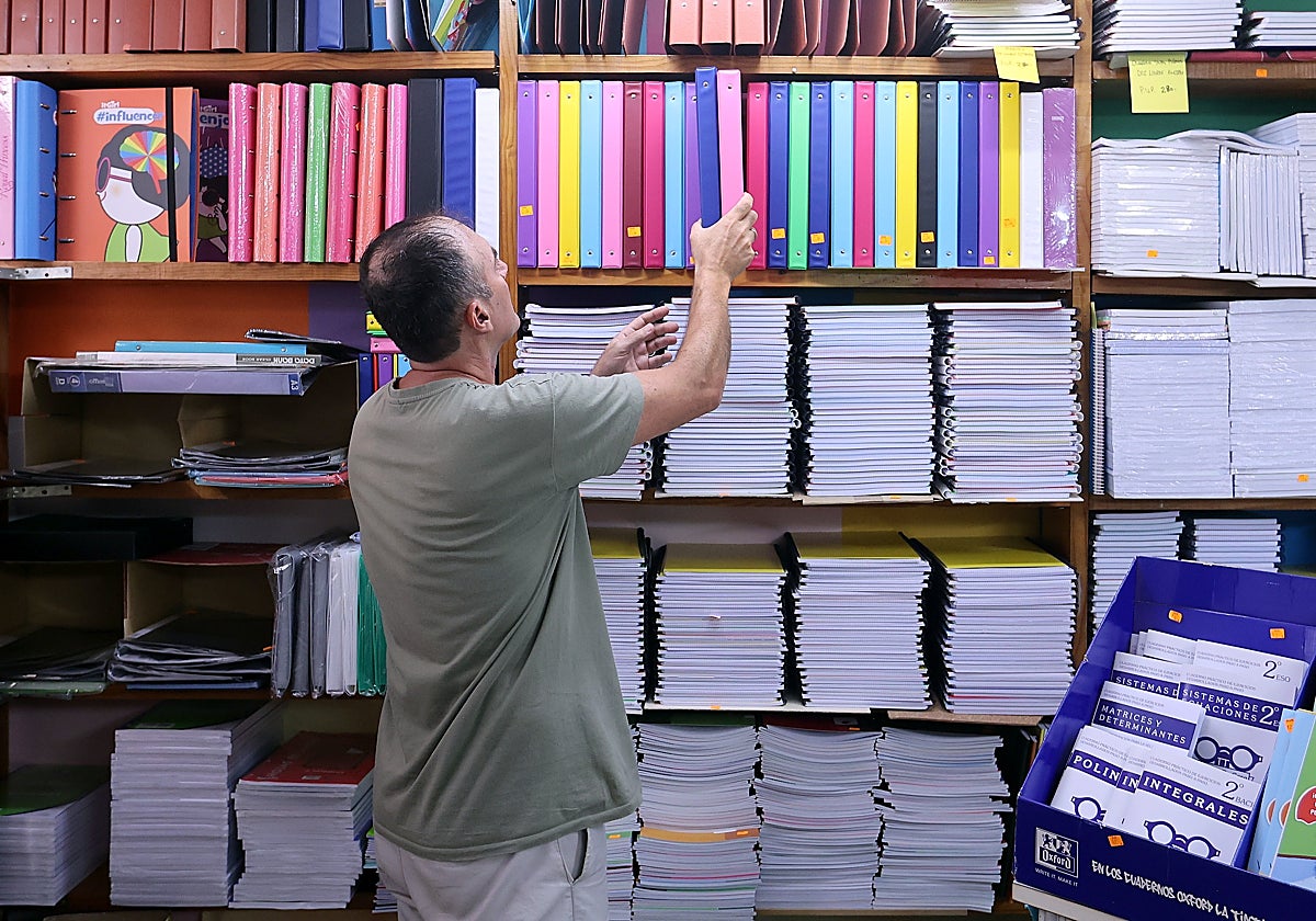 De media, una familia española se gasta 500 euros por hijo en la vuelta al cole