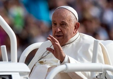 El Papa alerta del ocultismo, los astrólogos y los vendedores de hechizos y amuletos