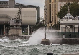 La borrasca Kirk obliga a cancelar 41 vuelos y a desviar 23 trayectos por las fuertes rachas de viento