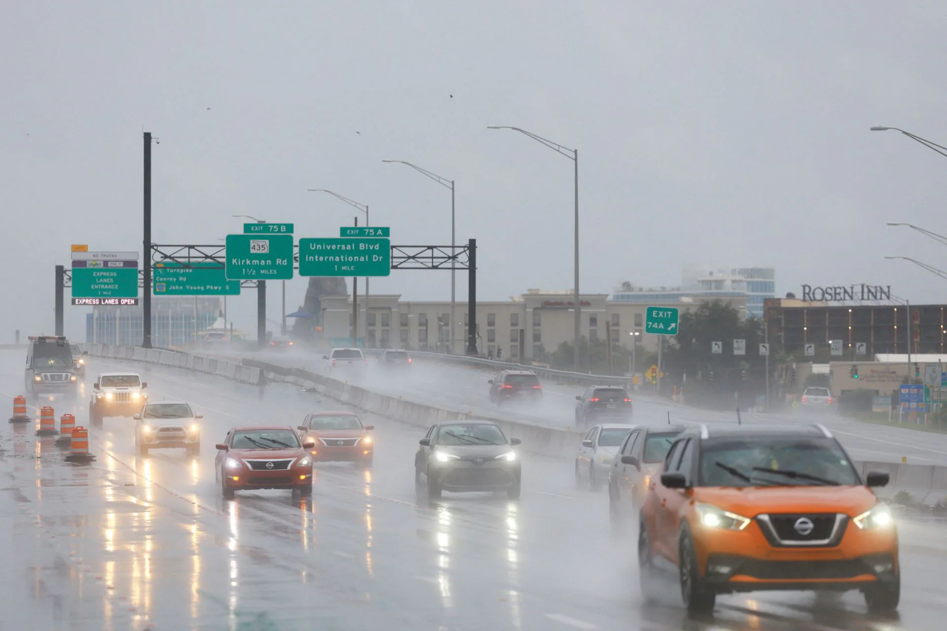 Imágenes de las primeras lluvias en el estado de Florida