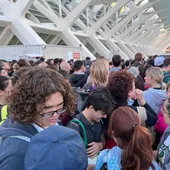 Miles de voluntarios esperan para ir a las zonas afectadas: «Ha rebasado todas las expectativas»