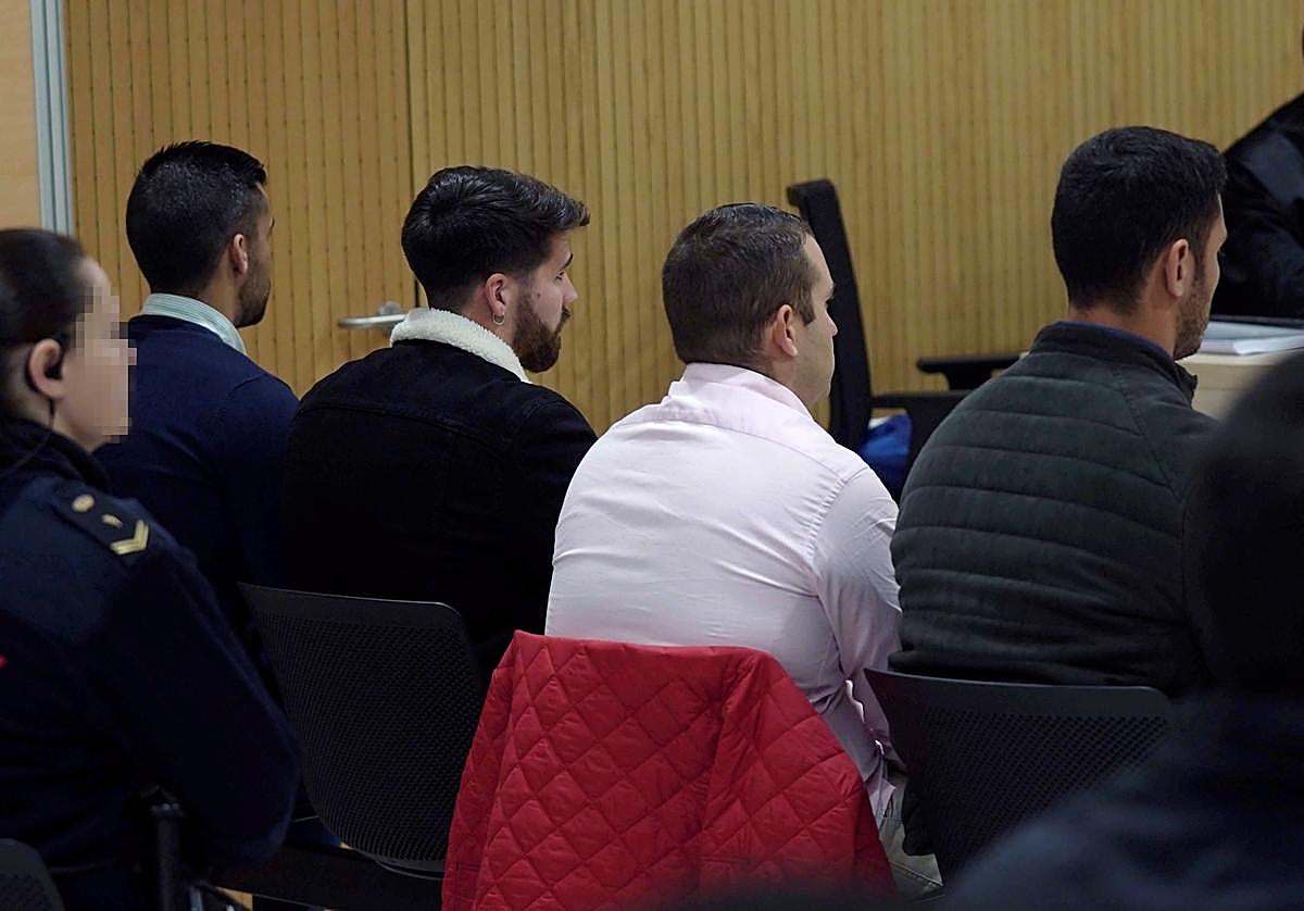 Los miembros de 'La Manada', durante el juicio.