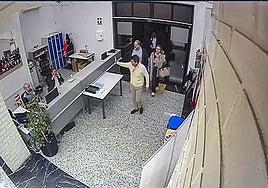 Los 'whatsapps' internos de la dana reflejan la falta de menciones al barranco del Poyo