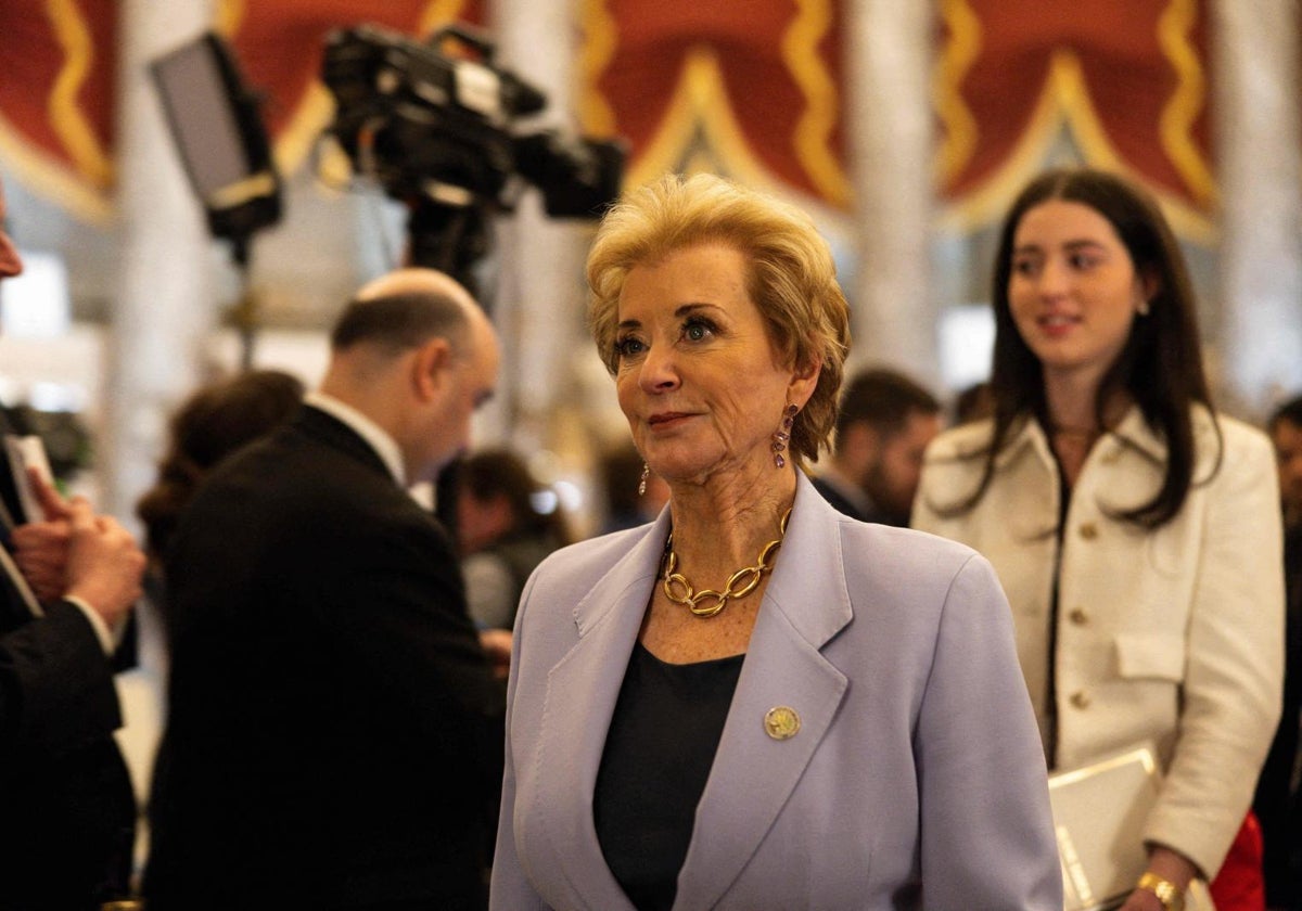 Linda McMahon, secretaria del departamento de Educación y exdirectiva de la liga de lucha libre