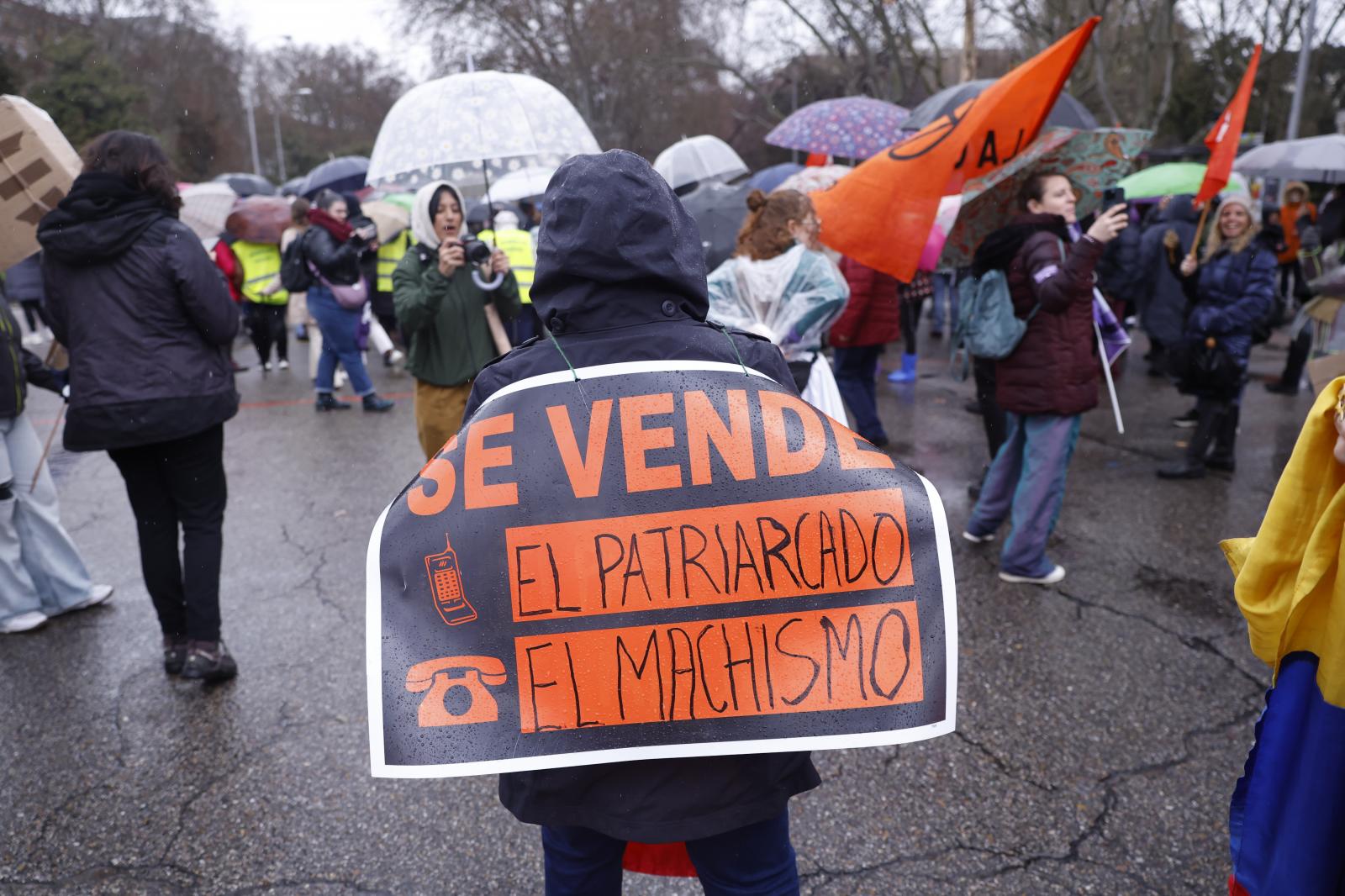 Manifestación que con motivo del Día Internacional de la Mujer recorre este sábado las calles de Madrid