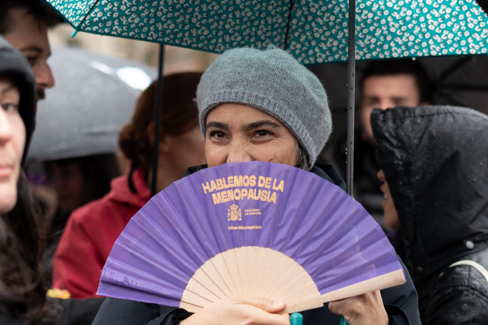 La portavoz de Más Madrid en la Asamblea, Manuela Bergerot, durante la manifestación convocada por la Comisión 8M por el Día de la Mujer, a 8 de marzo de 2025