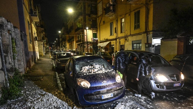 Los restaurantes napolitanos hacen un «descuento terremoto» para luchar contra el miedo a los temblores