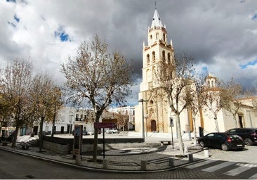 En Villafranca de los Barros, donde creció uno de los menores del crimen de Badajoz: «Su padre ya había avisado de que no podía con él»