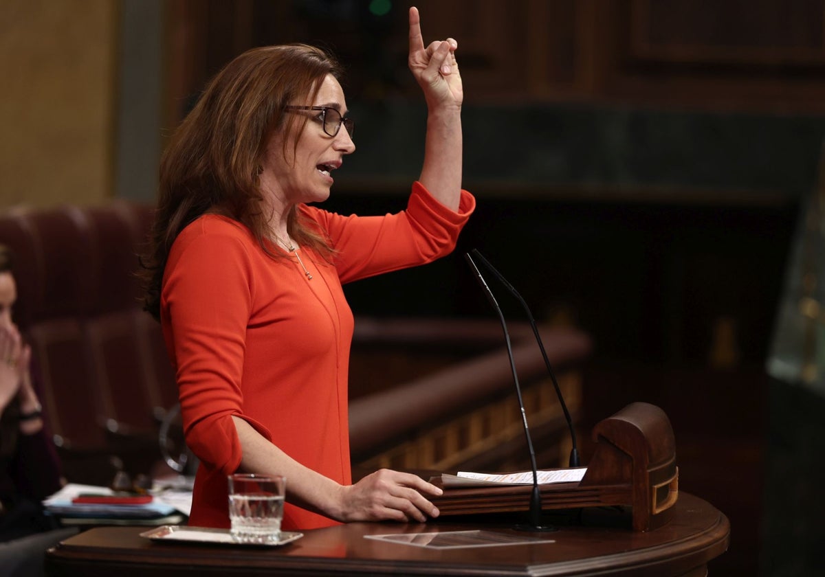 La ministra de Sanidad, Mónica García, durante el pleno en el que se debatió y tumbó la creación de la Agencia Estatal de Salud Pública