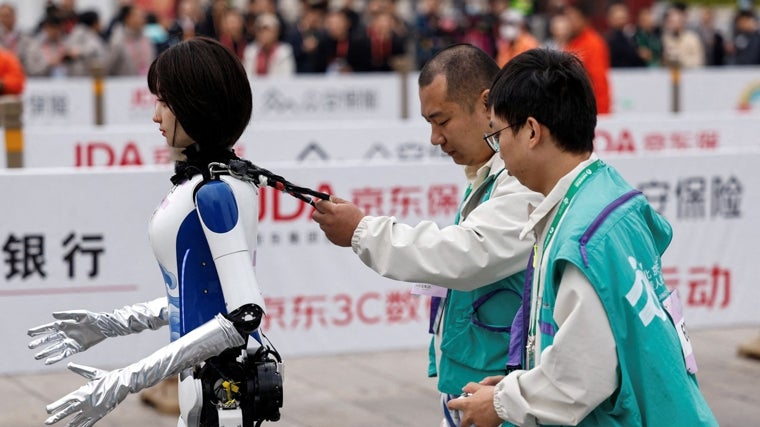 China aspira al liderazgo en la inteligencia artificial y la robótica