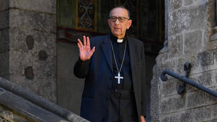 Los cardenales españoles que podrían dar la sorpresa en el Cónclave para suceder al Papa Francisco