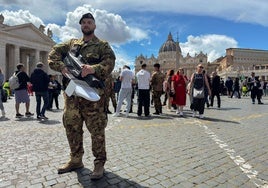 Cazas Eurofighter,  fusiles antidrones y más 4.000 efectivos para garantizar la seguridad en el funeral del Papa Francisco