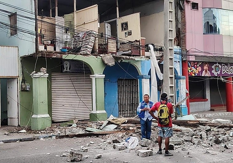 La ciudad de Esmeraldas, en Ecuador, tras el seísmo.