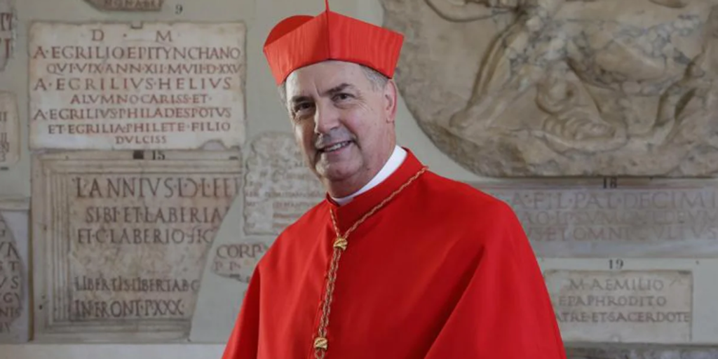 Quién es Ángel Fernández Artime, el cardenal español con opciones a ser elegido Papa en el Cónclave
