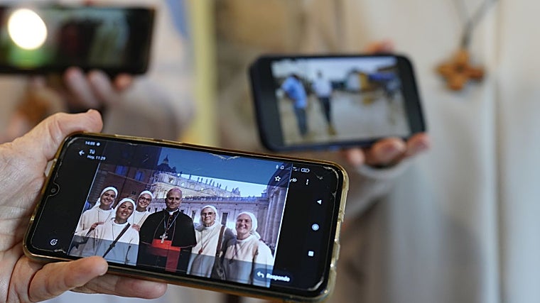 Una imagen de la visita de Prevost a las agustinas