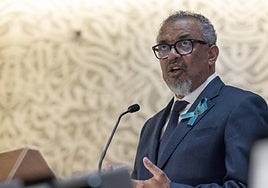 La OMS reducirá a la mitad sus departamentos y su equipo directivo tras los recortes de Trump