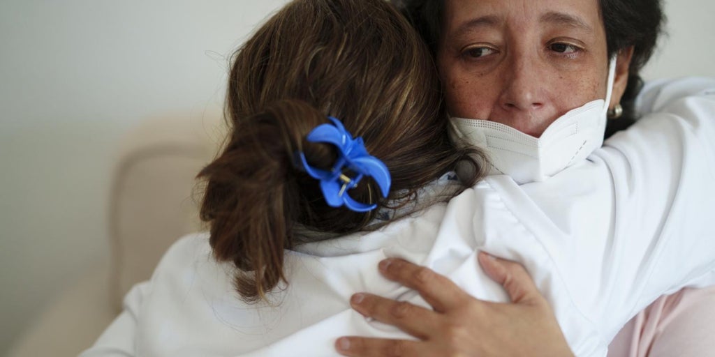 Así se ayuda a morir en paz: «Cuando ya no hay nada que hacer, los equipos paliativos siempre tenemos algo que hacer»