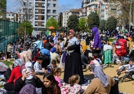 Al menos un muerto y decenas de heridos en un terremoto en el mar de Mármara en Turquía
