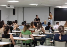 Suspenso masivo en las oposiciones de enfermería en Cantabria: solo han aprobado el 7% de los candidatos