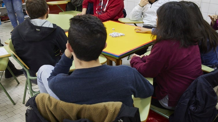 El Congreso apoya que los centros de educación especial formen alumnos hasta los 21 años