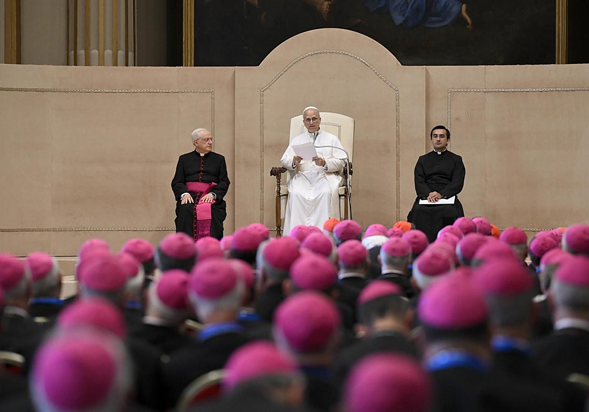El Papa en un encuentro con obispos esta semana