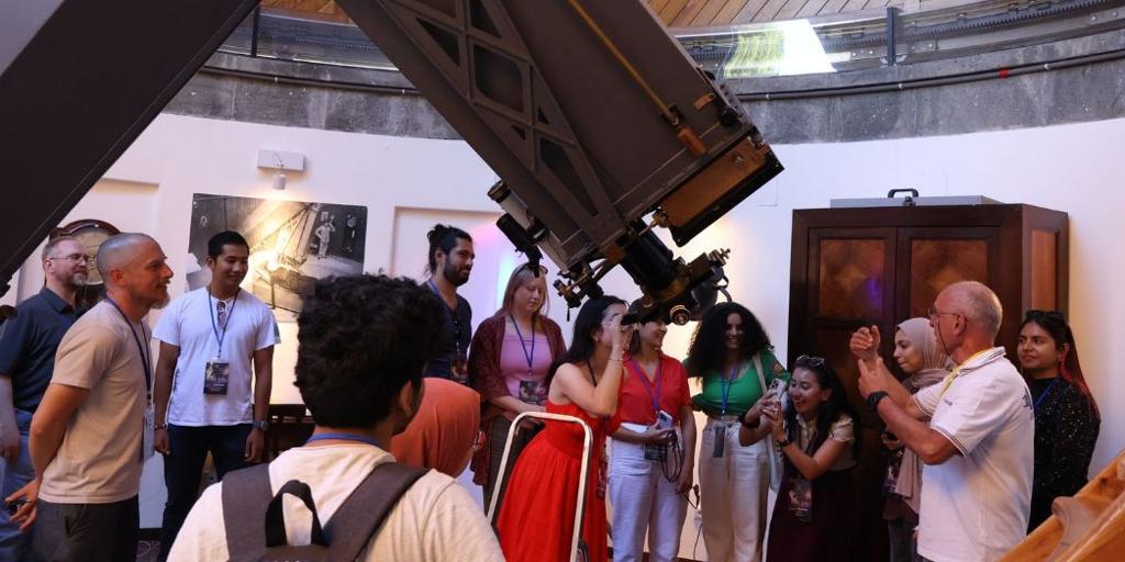 El Vaticano selecciona a una española para su selecta Escuela de Astrofísica