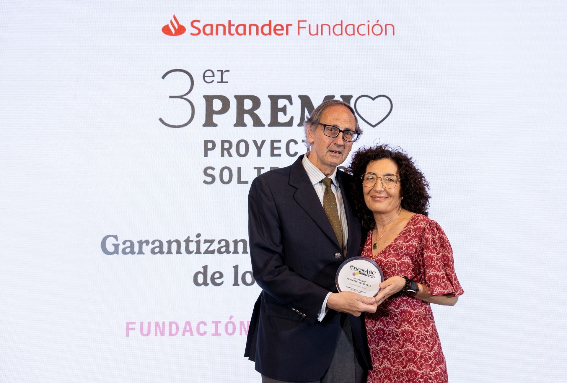 Pablo Ramírez Miguel, presidente del Patronato de la Fundación Pan y Peces y María del Mar Pageo, presidenta de Cruz Roja Española