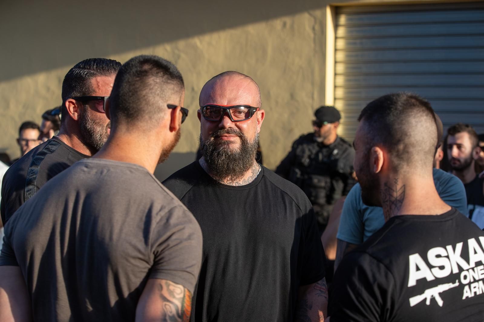 Algunos de los asistentes a la concentración no autorizada