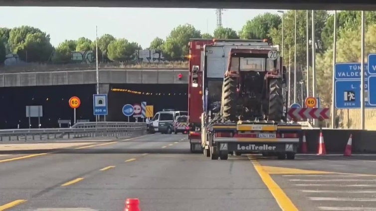 La A5 cortada por el incendio de Méntrida
