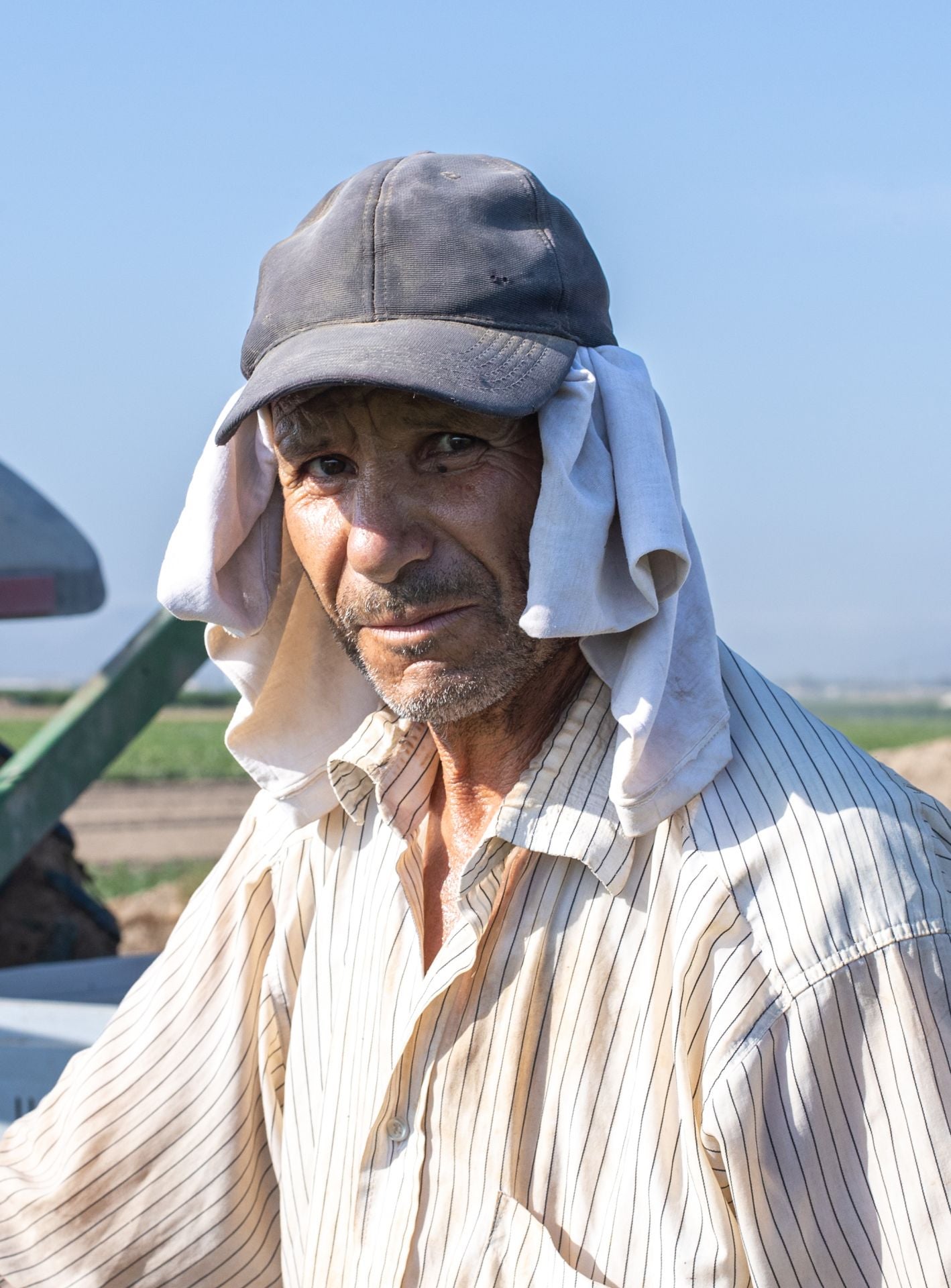 Con 60 años sigue trabajando en el campo recogiendo melones. Llegó desde Marruecos hace 20 años a Torre Pacheco
