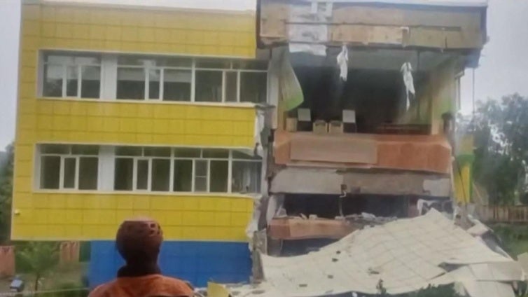 Rusia levanta la alerta de tsunami tras un terremoto histórico