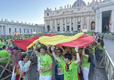Los obispos españoles reúnen a más de 30.000 jóvenes en el Vaticano