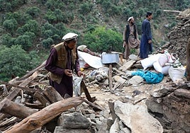 El Gobierno talibán prohíbe a los equipos de rescate ayudar a las mujeres tras el terremoto