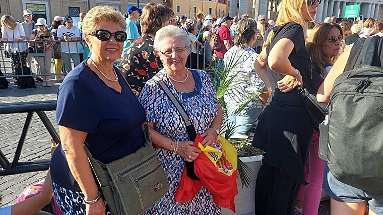 Emilia y Mari Carmen acudieron desde Córdoba