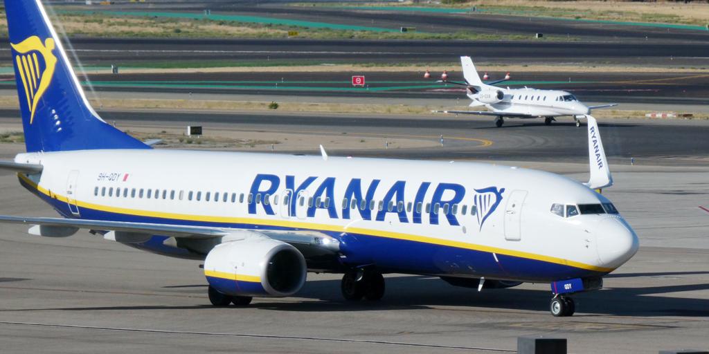 Ryanair niega el embarque a una joven con discapacidad por las dimensiones de su silla de ruedas