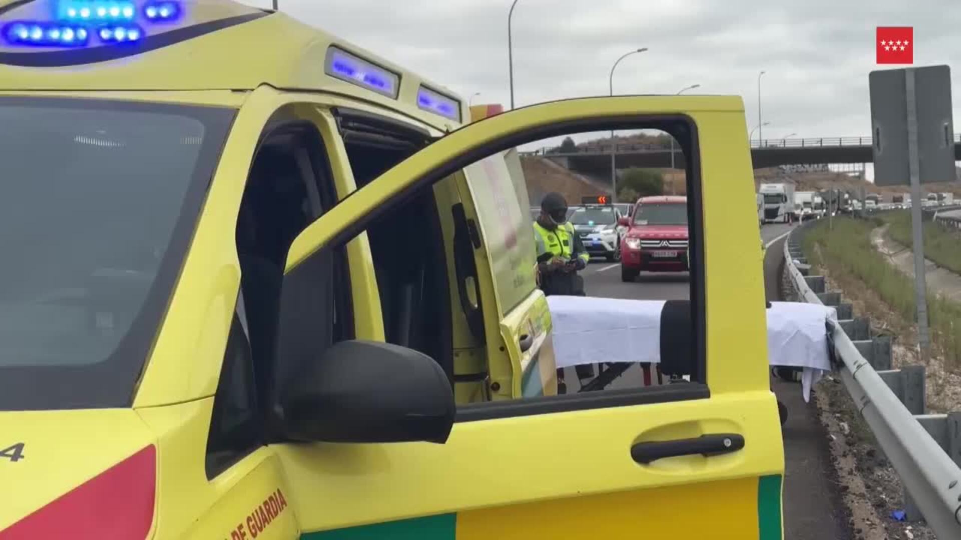 Motorista en estado grave tras salirse de la vía en la M-50