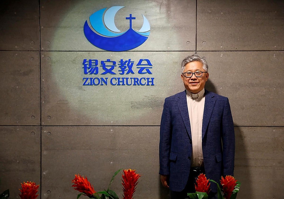 El pastor de la Iglesia de Sión, Jin Mingri, en uno de los centros de la comunidad, en una imagen de 2018