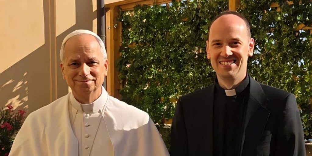 Del silencio a la presencia: el Papa redefine el papel de sus secretarios