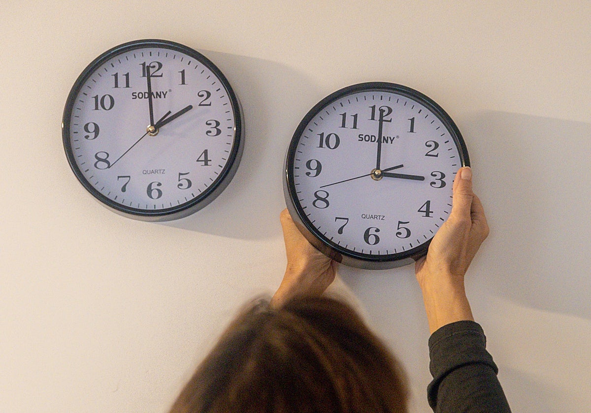 España propuso la semana pasada a la UE dejar de cambiar la hora