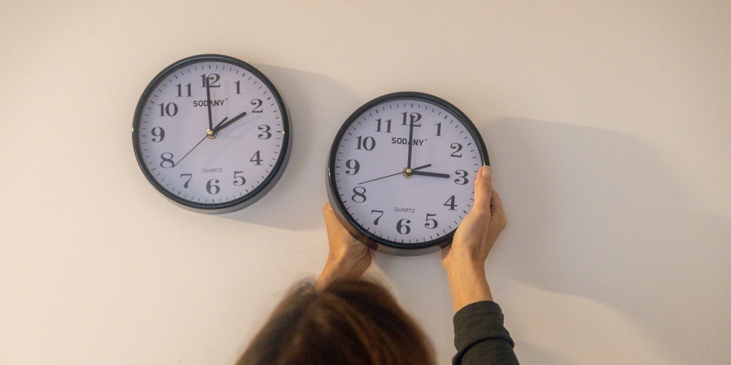 La Comisión Europea prepara un nuevo estudio sobre el cambio de hora