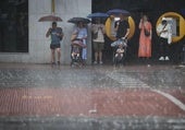 La Aemet activa el aviso rojo en estas zonas de España por la borrasca Benjamín: lluvias abundantes y fuertes vientos