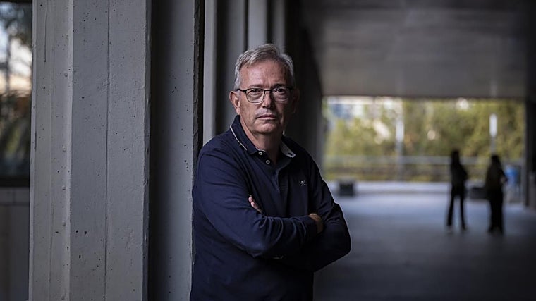 Félix Francés, experto en la rambla del Poyo: «Lo que me sorprendió fue el número de víctimas; no podía imaginarlo en un país desarrollado»