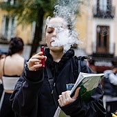 Baja el consumo de tabaco, alcohol y cannabis, pero uno de cada cuatro jóvenes vapea