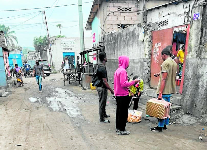 O medicamento está facilmente disponível e tem um custo muito baixo.