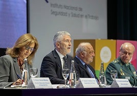 Marlaska anuncia que las víctimas de tráfico tendrán el teléfono gratuito 018 a primeros de 2026