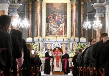 El Papa apoya a los católicos turcos: «Vuestra fuerza no deriva de la potencia económica»