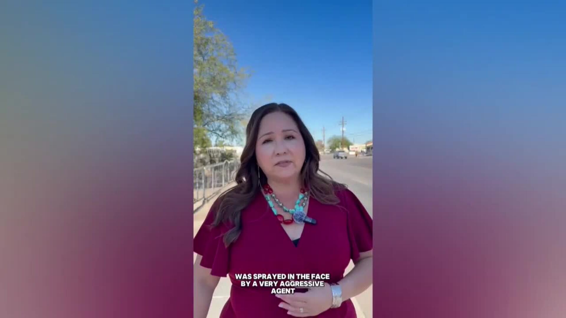 Congresista de EE.UU. Adelita Grijalva denuncia que le rociaron gas en operativo en negocio latino