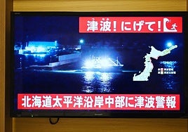 Japón desactiva la alerta de tsunami ante un terremoto de magnitud 7,6