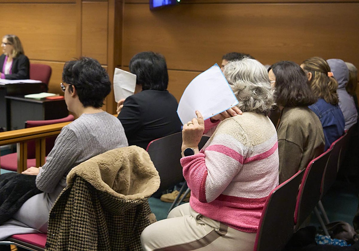 Los acusados prestando declaración el pasado mes de noviembre en Vitoria